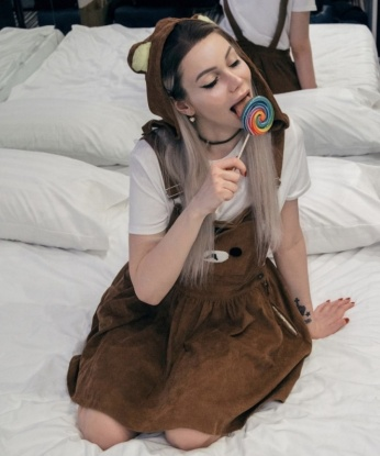 Зинаида, 22